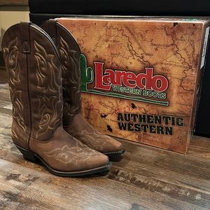 Laredo western boots, size 8M, brown, barely worn.